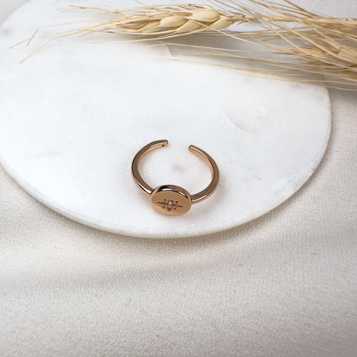 Star Cara Ring