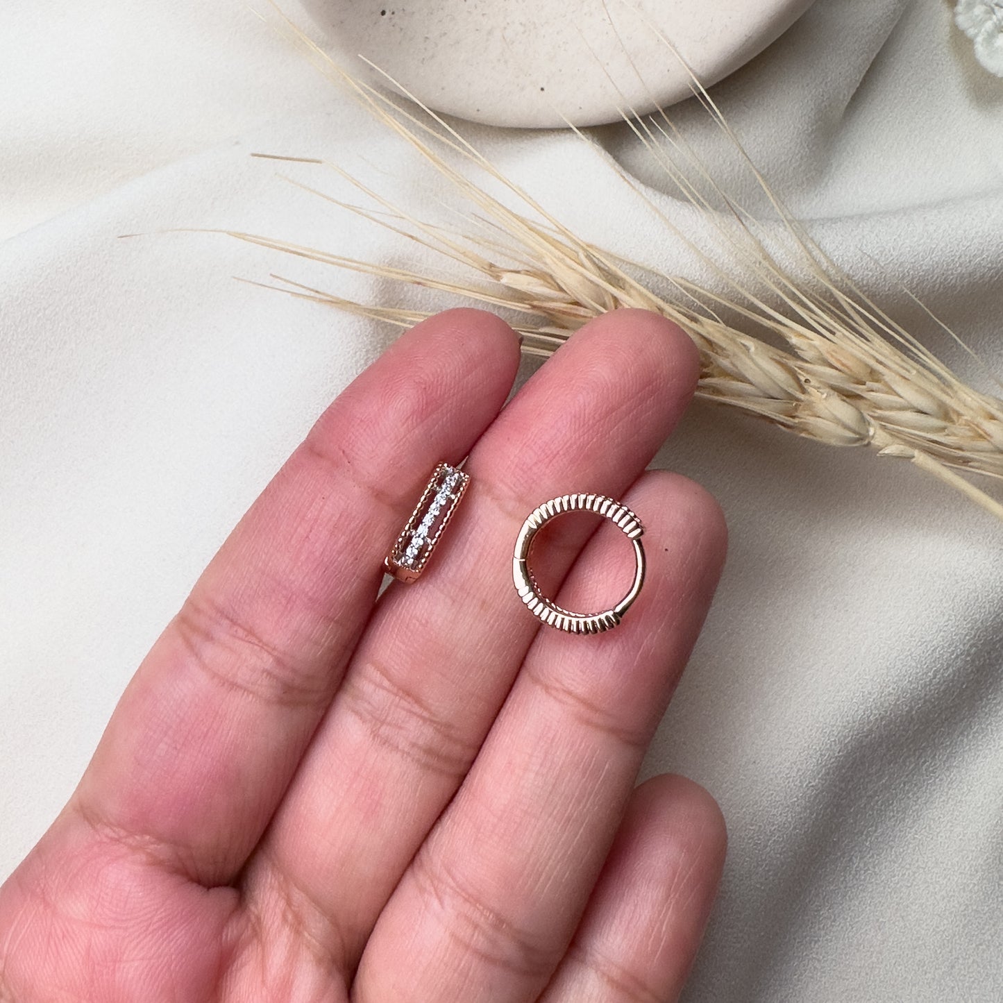Kelly Huggie Hoops