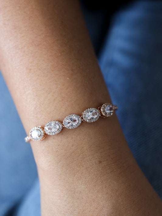Classic Oval Shine Bracelet