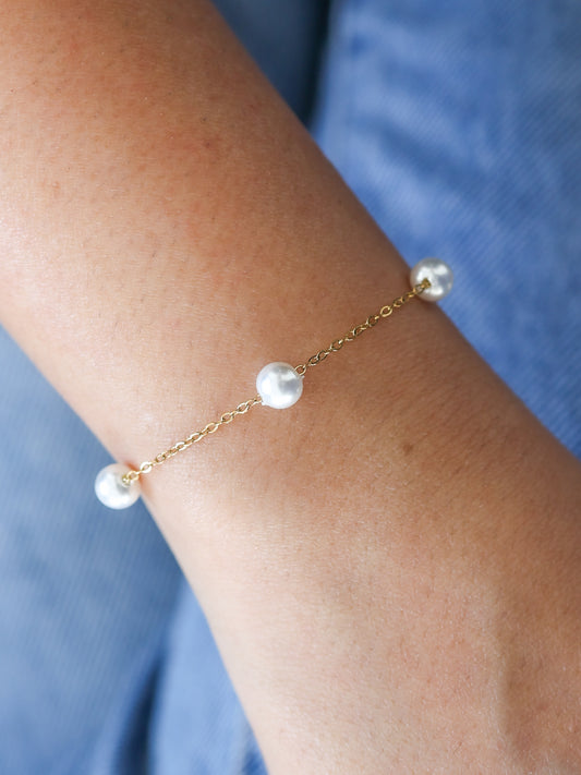Zeta Pearl Bracelet