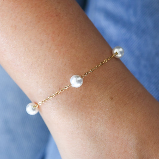 Zeta Pearl Bracelet