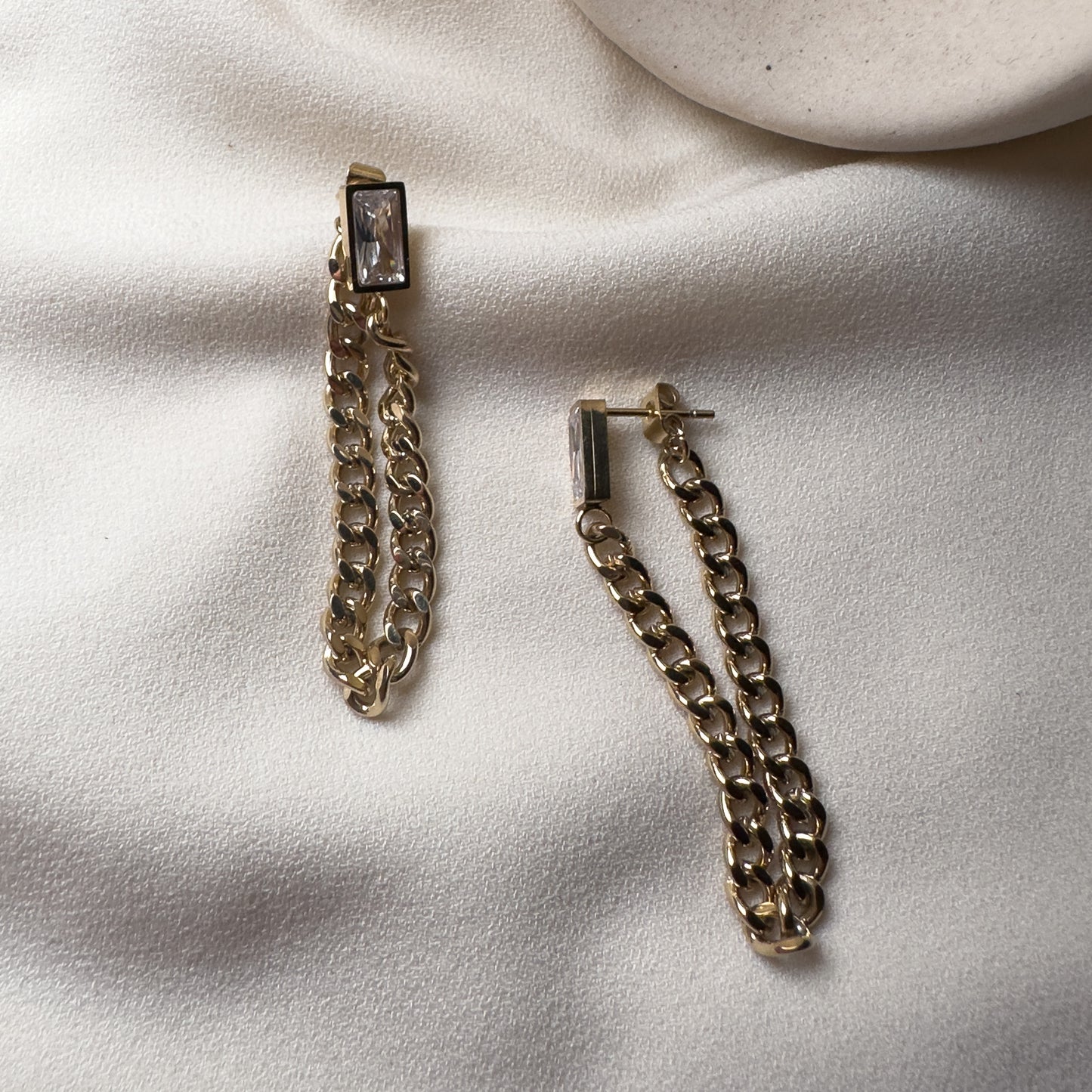 Carla Chain Earrings (Crystal)