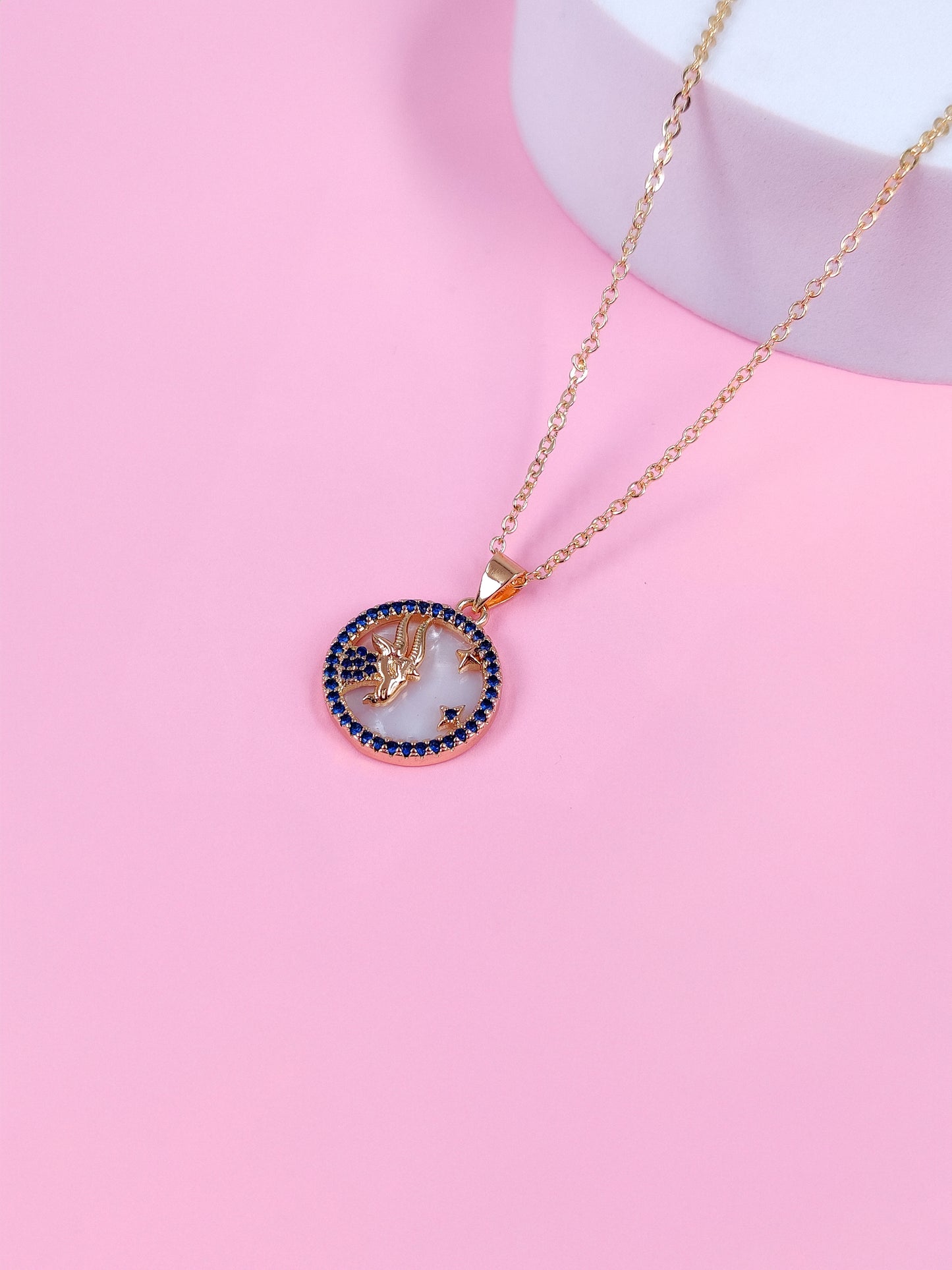 Ellie Zodiac Necklace (Capricorn)