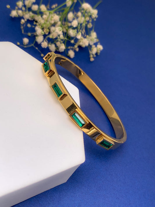Emerald Olivia Bracelet Band