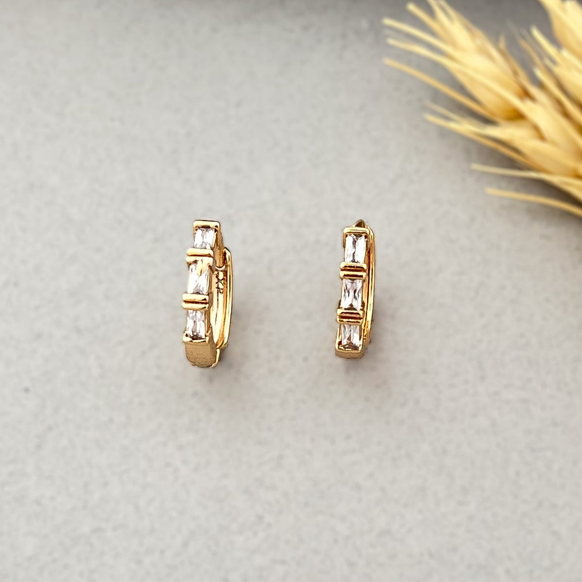 Luxe Link Huggie Hoops