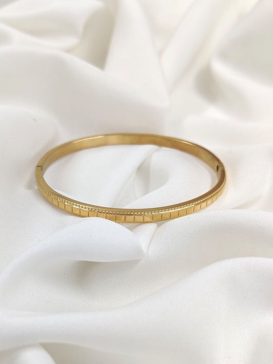 Rosy Glow Band (Gold)