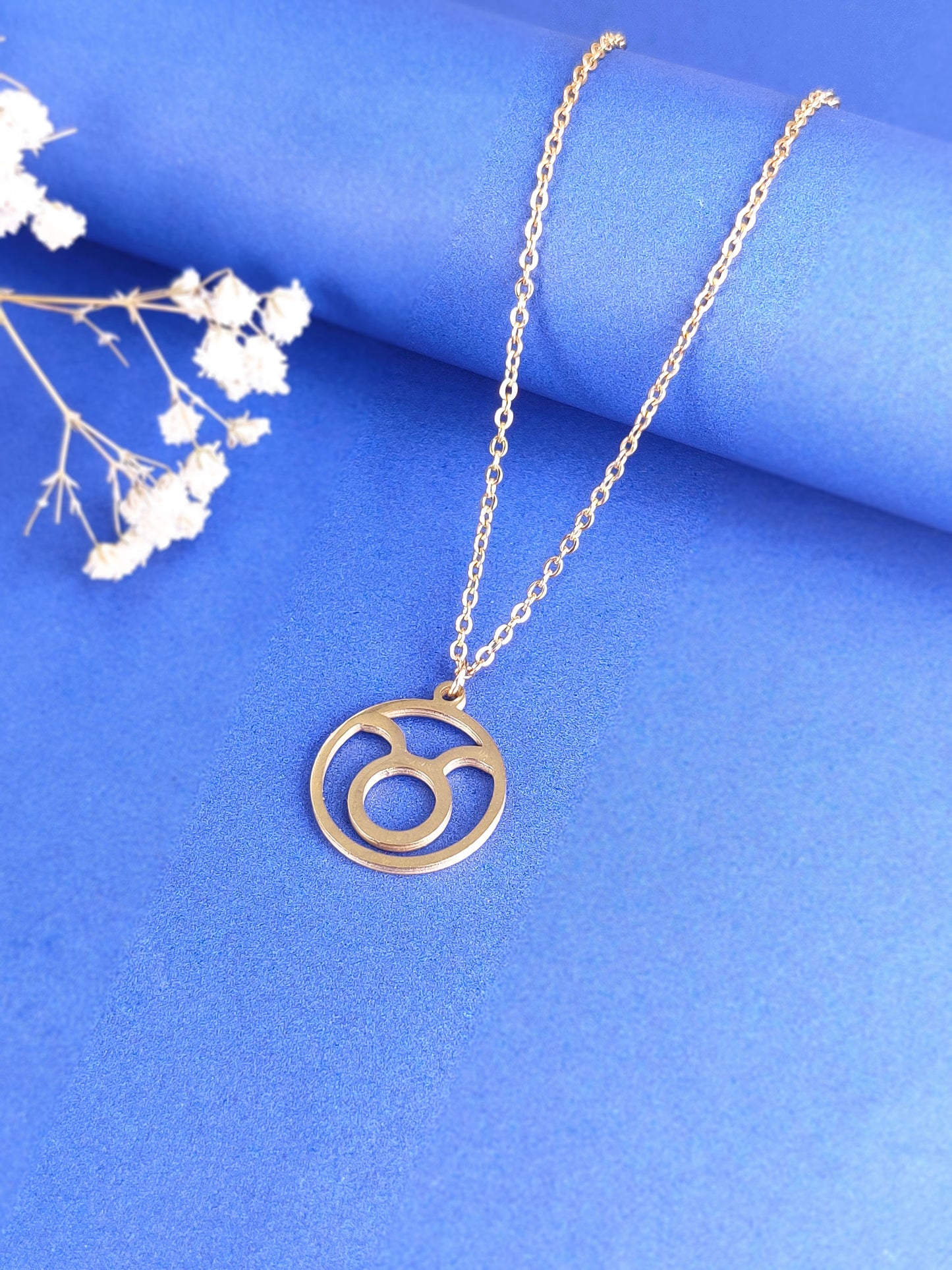 Gold Zodiac Necklace (Taurus)
