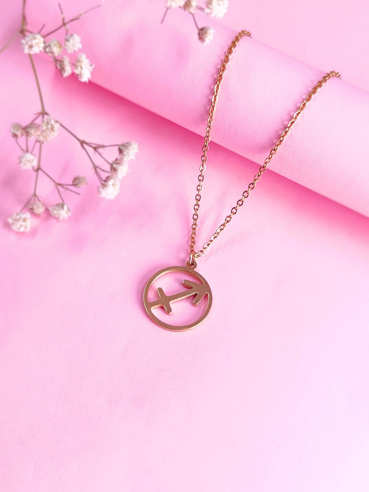 Gold Zodiac Necklace (Sagittarius)