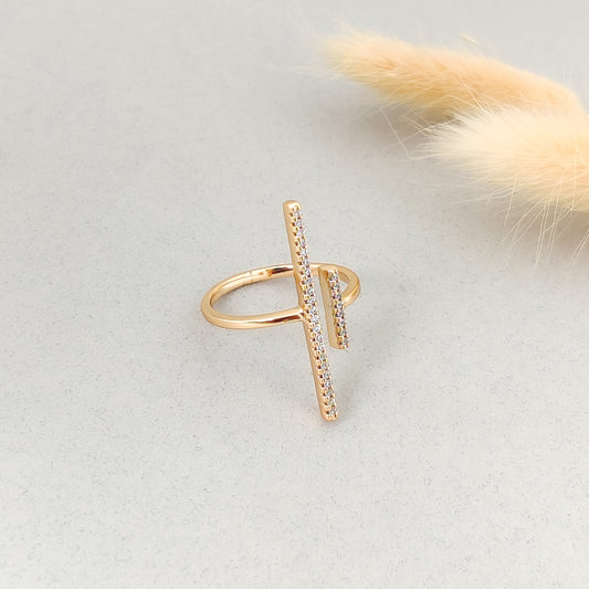 Crystal Lines Ring