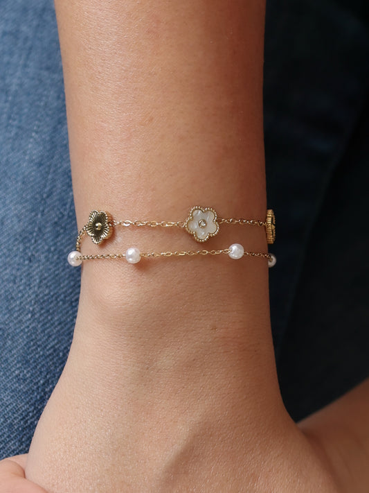 Clover Pearl Bracelet