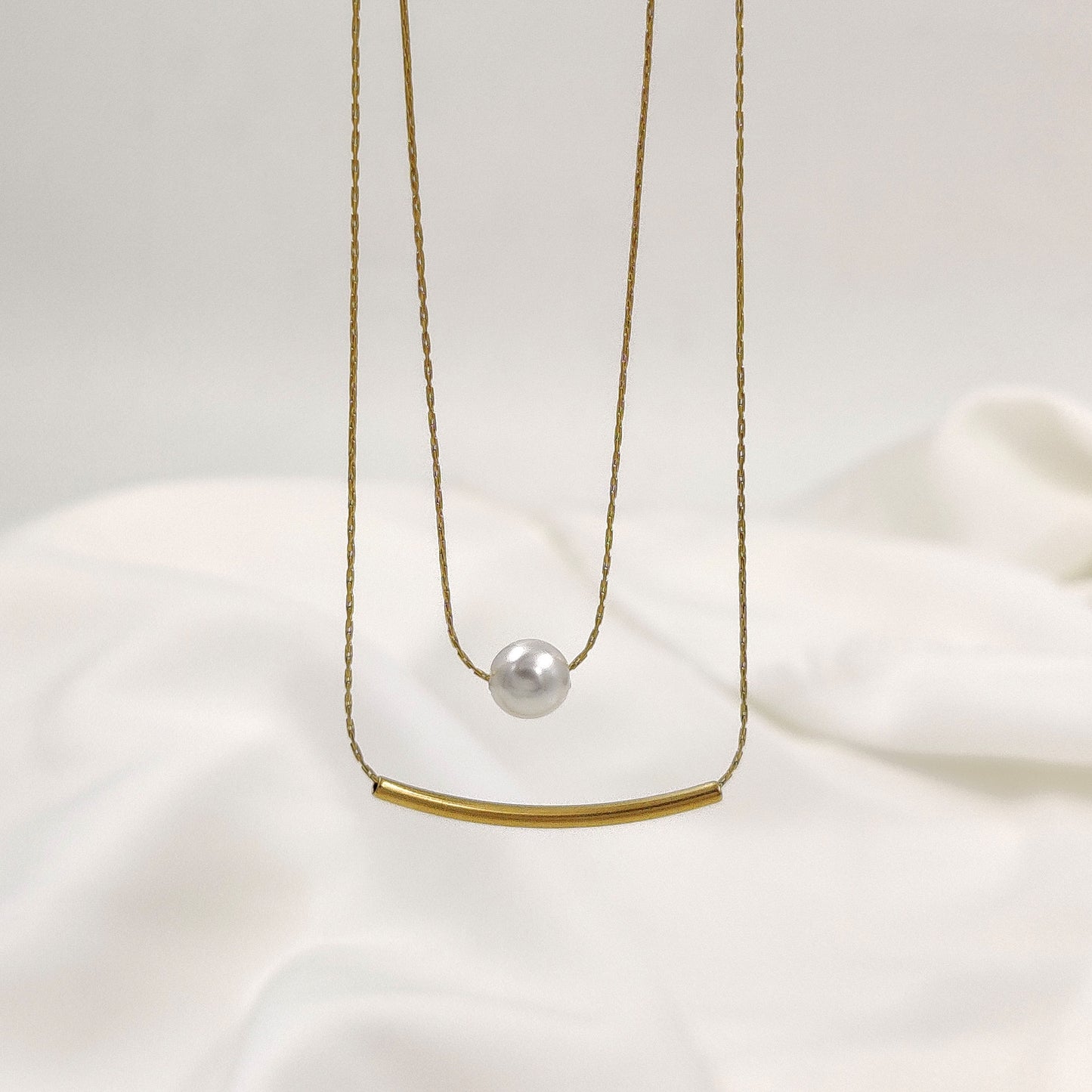 Luna Pearl Necklace