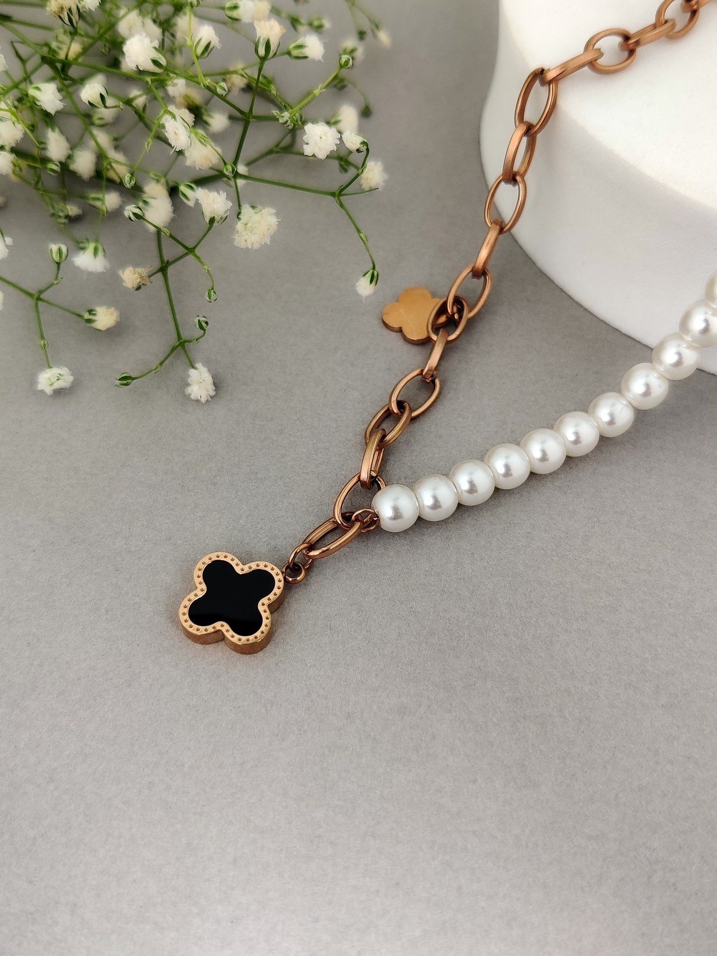 Reversible Pearl Clover Necklace