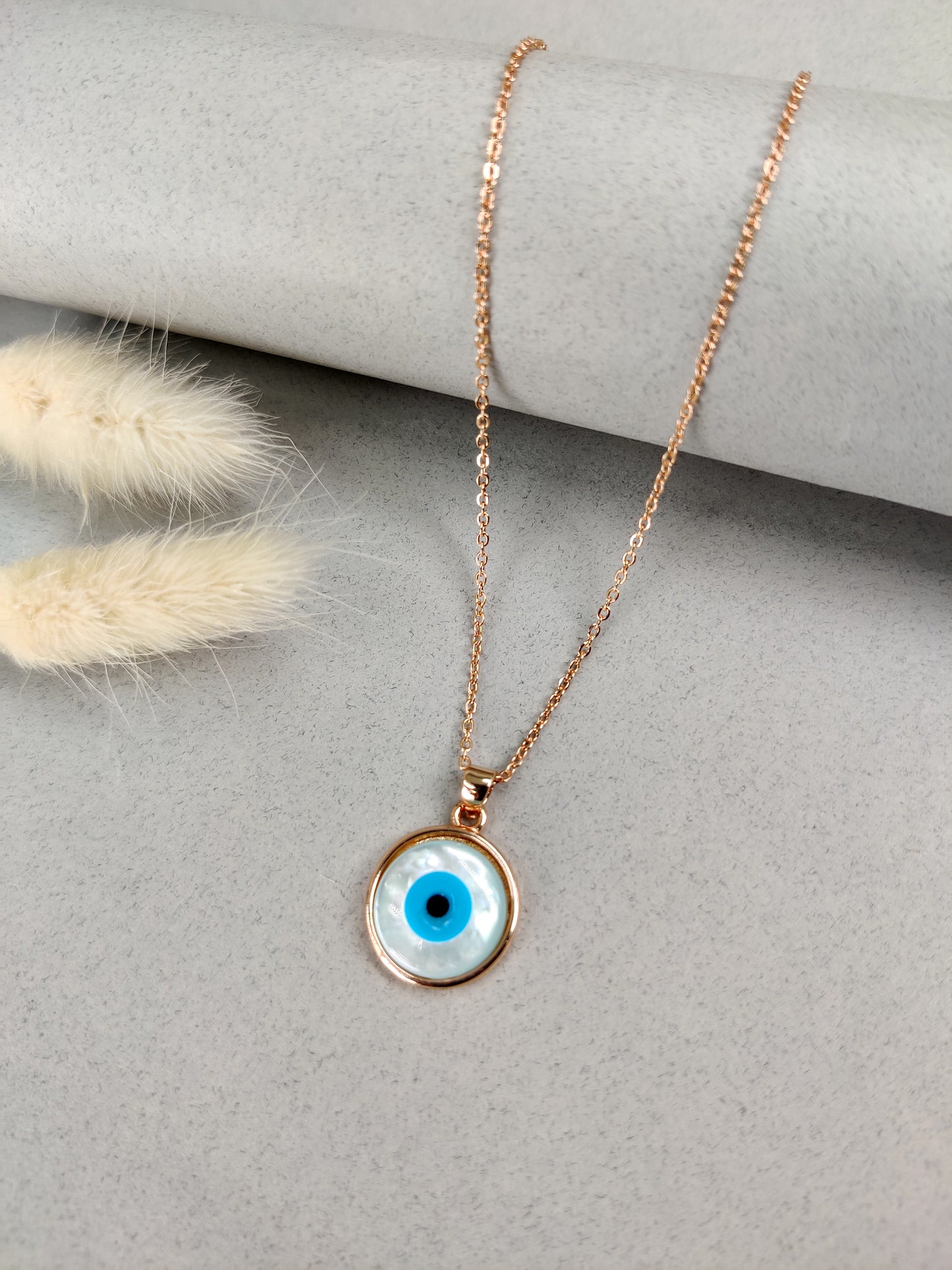 Zella Eye Necklace (Gold)