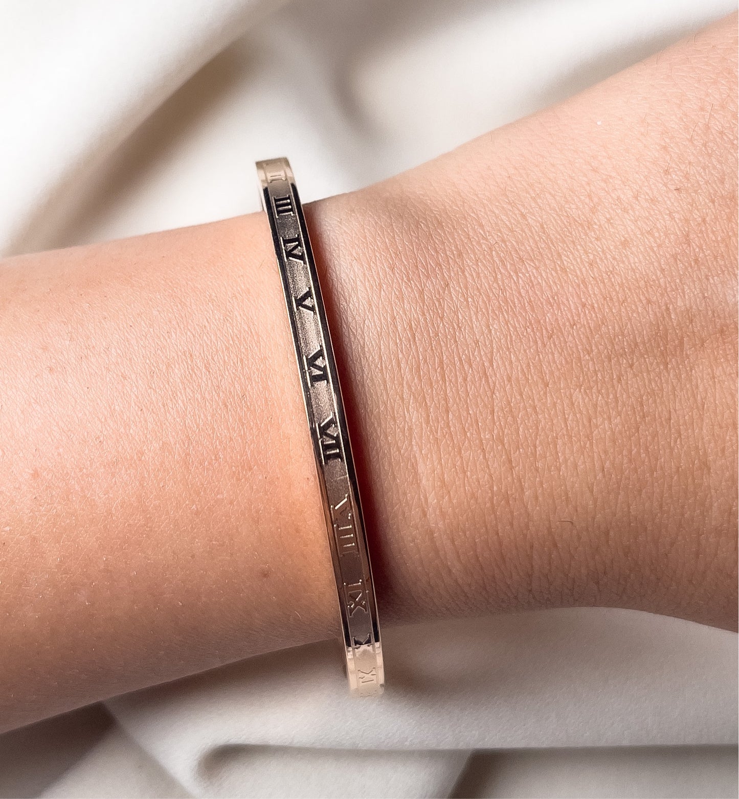 Euro Roman Bracelet Band
