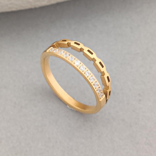 Crystal Link Ring