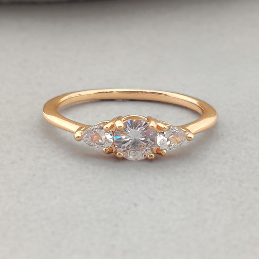 Luminara Ring