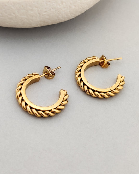 Kelly Hoops