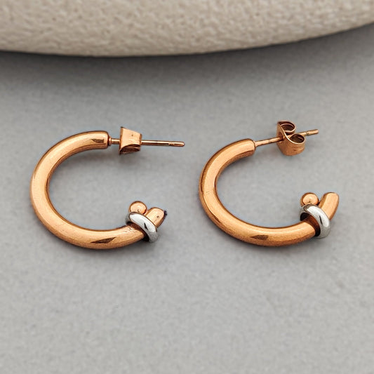 Zina Hoops