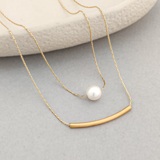 Luna Pearl Necklace