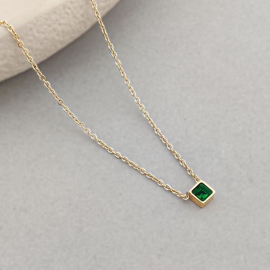 Dusky Gleam Necklace