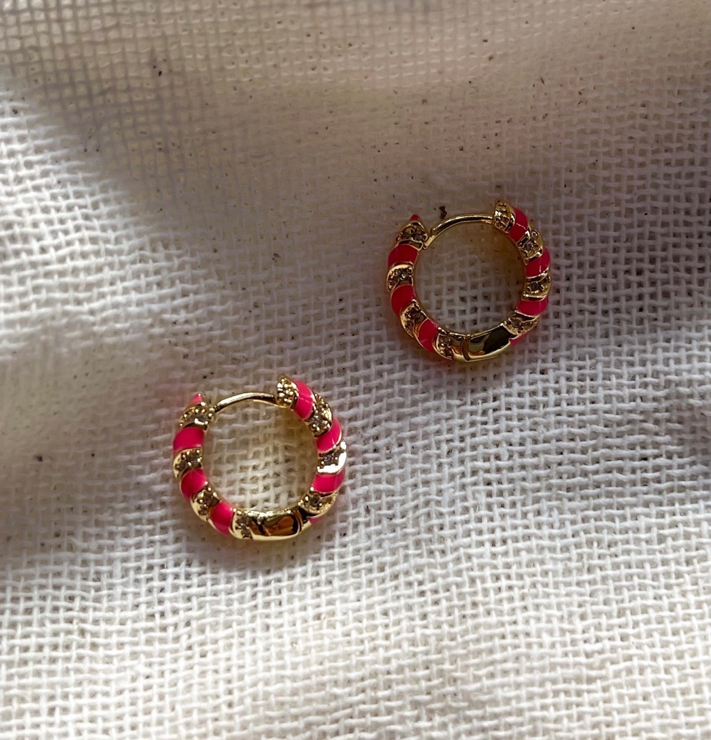 Magenta Camillo Huggie Hoops