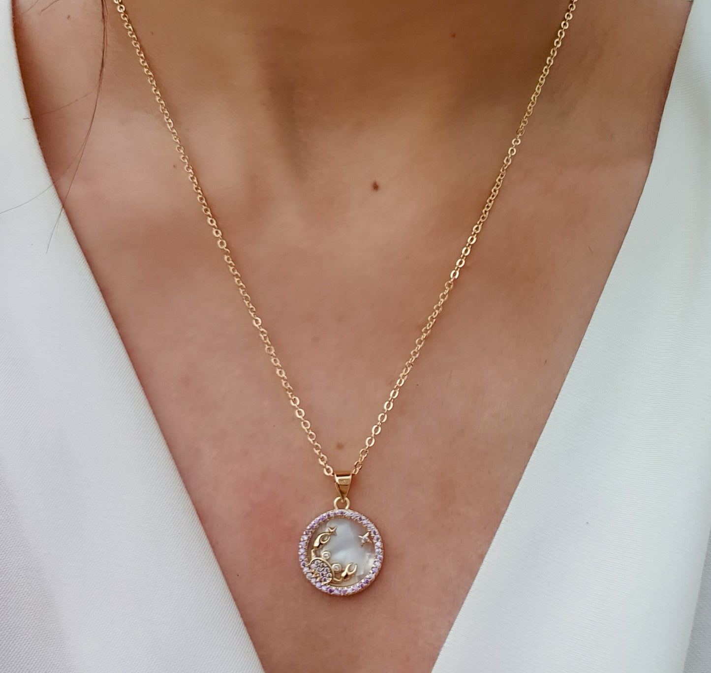 Ellie Zodiac Necklace (Cancer)