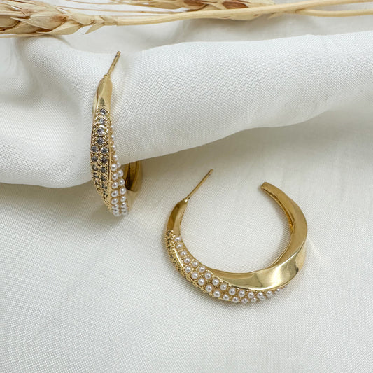 Kimmie Pearl Hoops