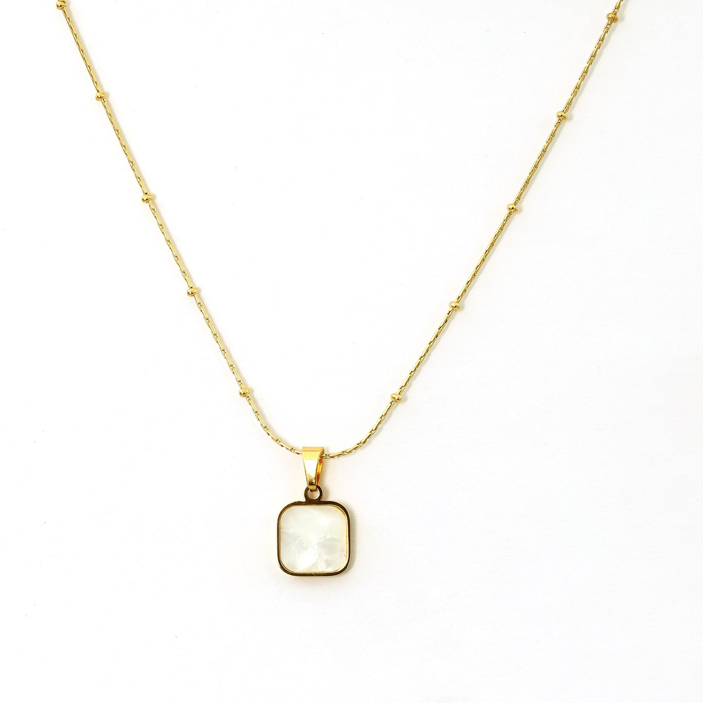 Linea Luxe Necklace (White)