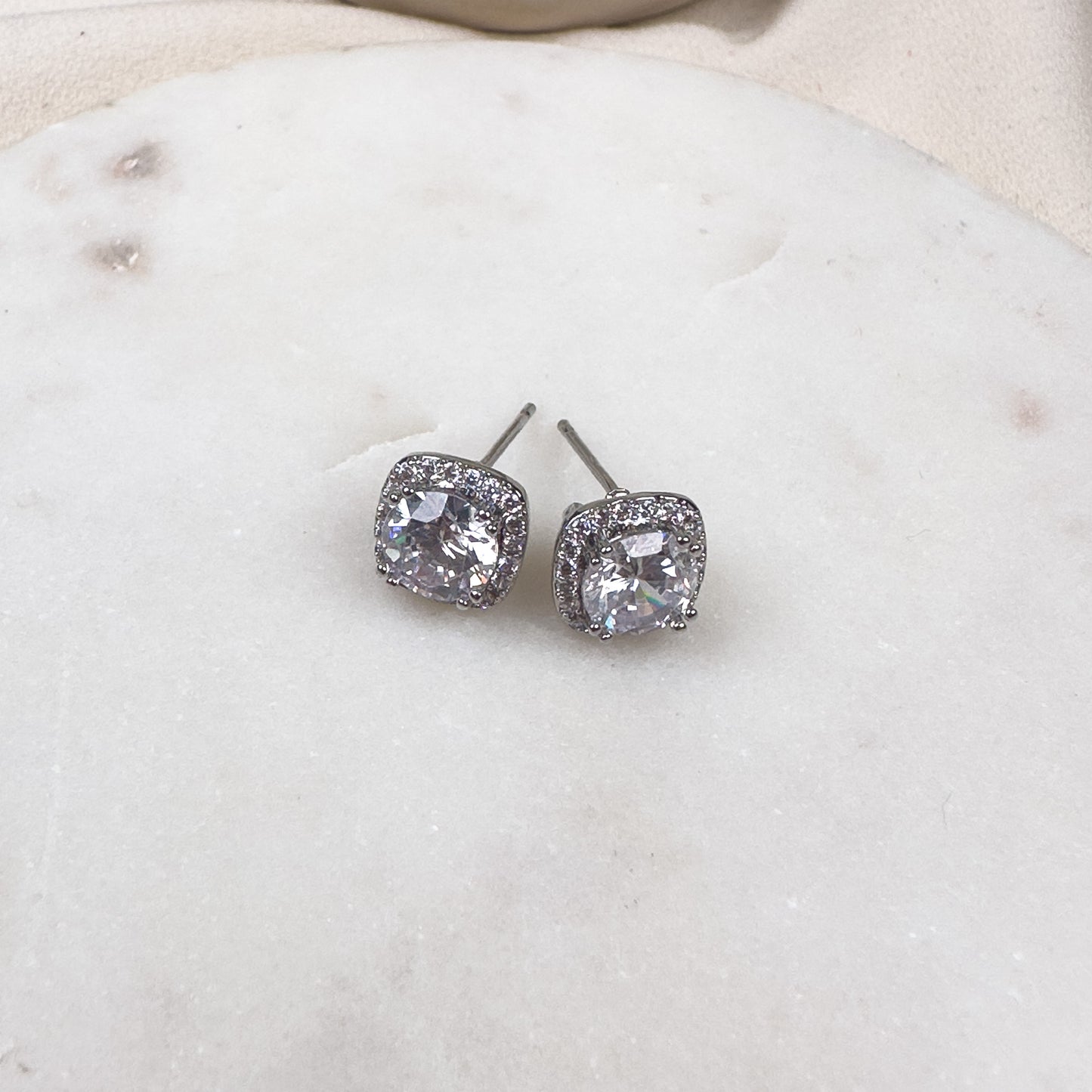 Ollie Solitaire Earrings (Silver)