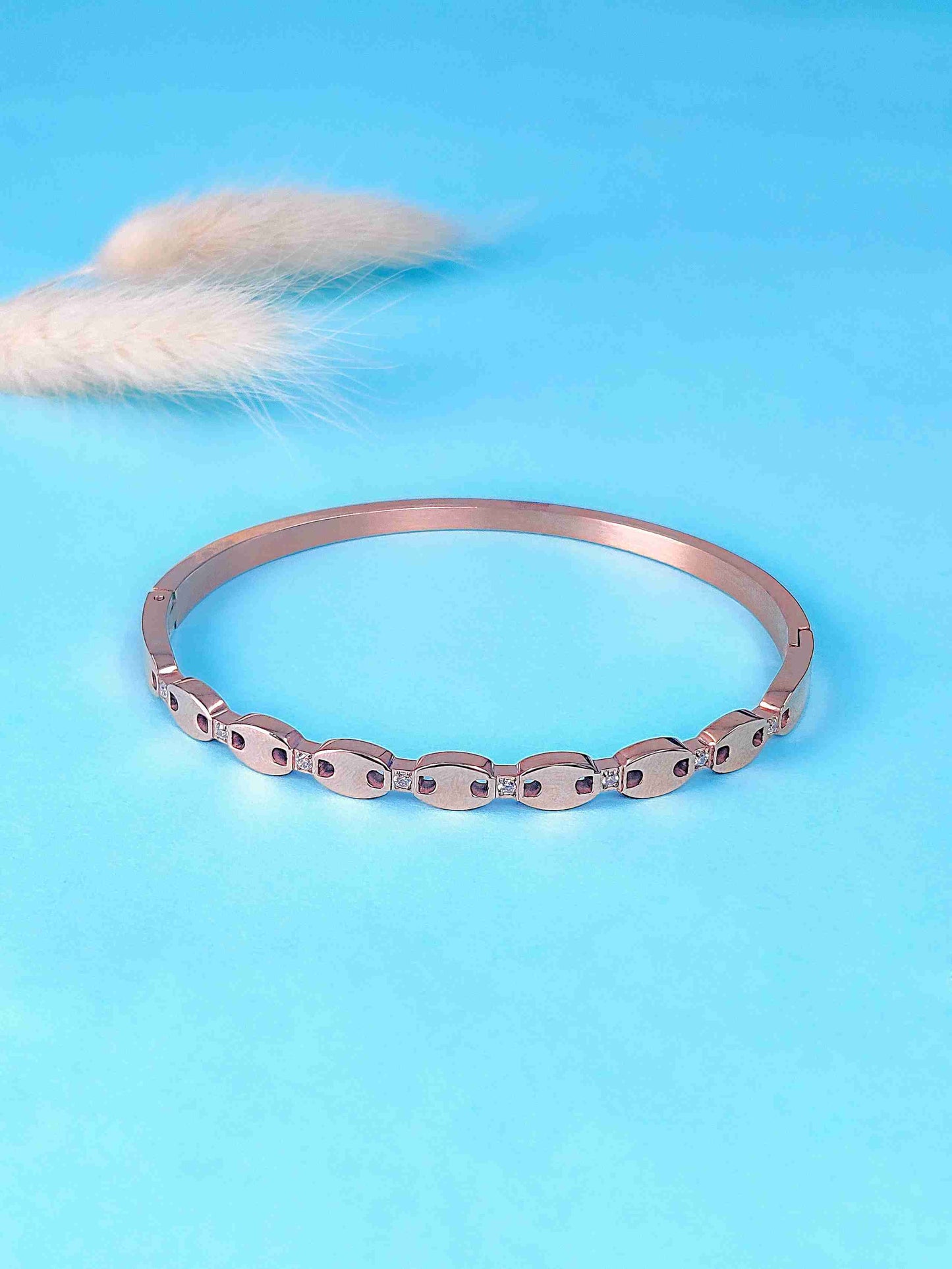 Vera Bracelet Band (Rose Gold)