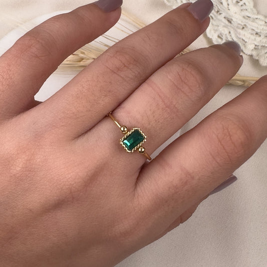 Emerald Juli Ring
