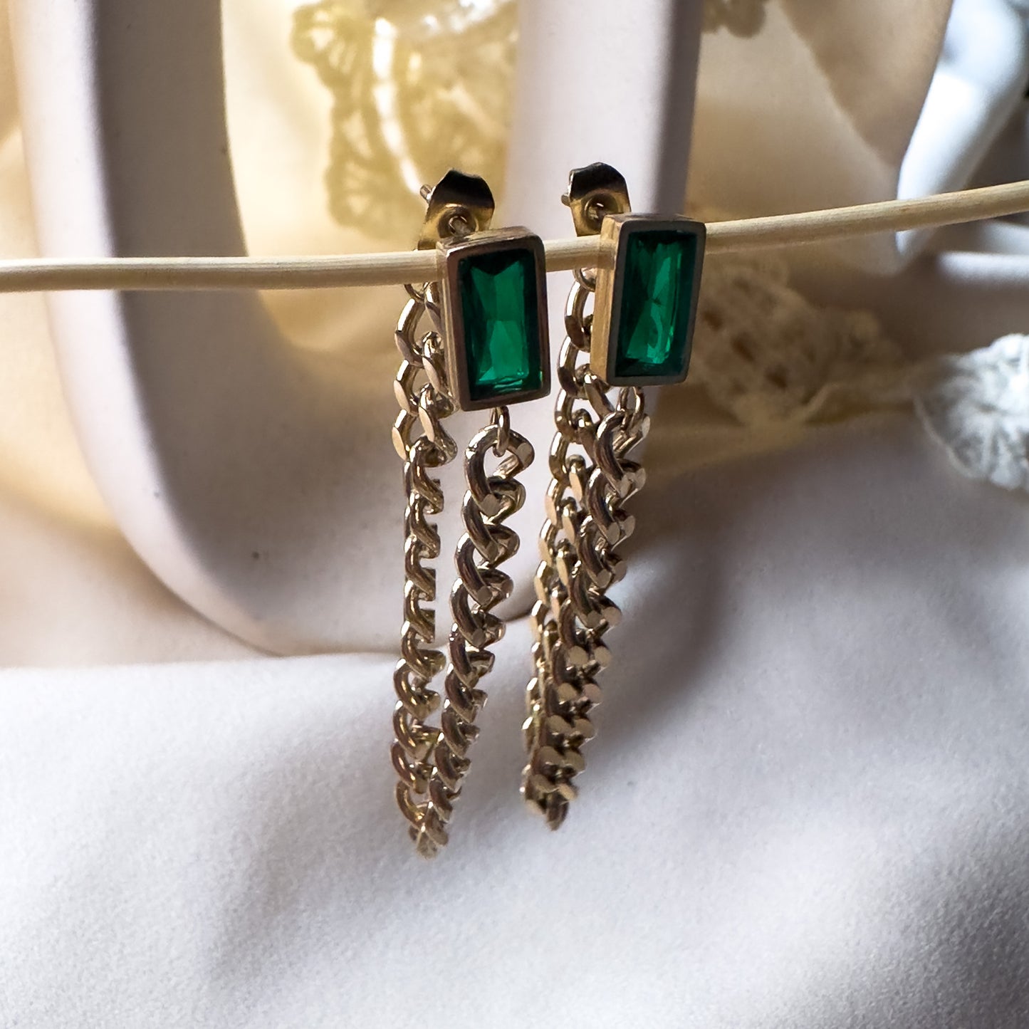 Carla Chain Earrings (Green)