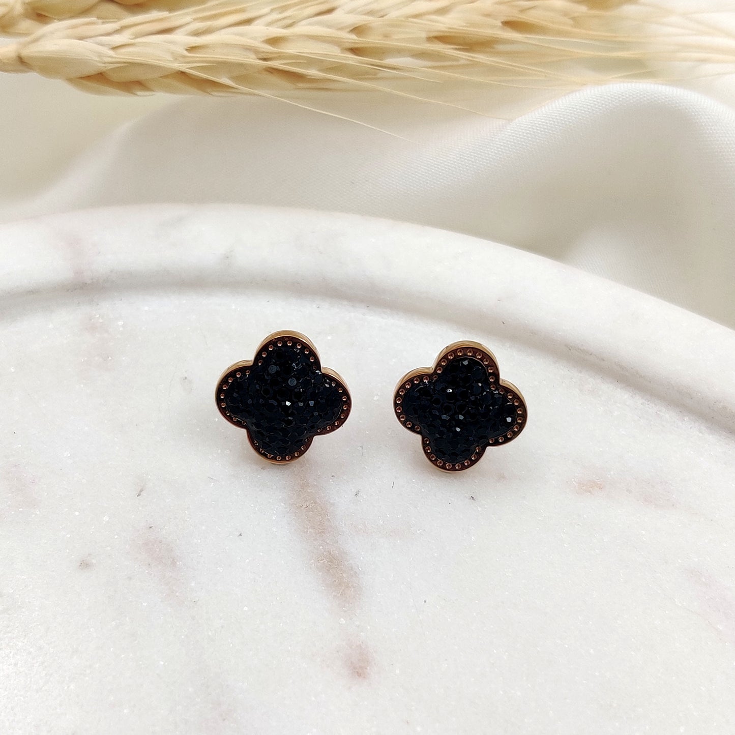 Black Clover Earring