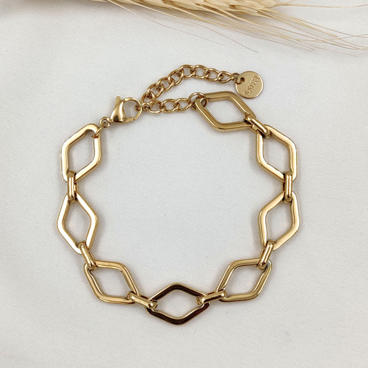 Golden Link Bracelet