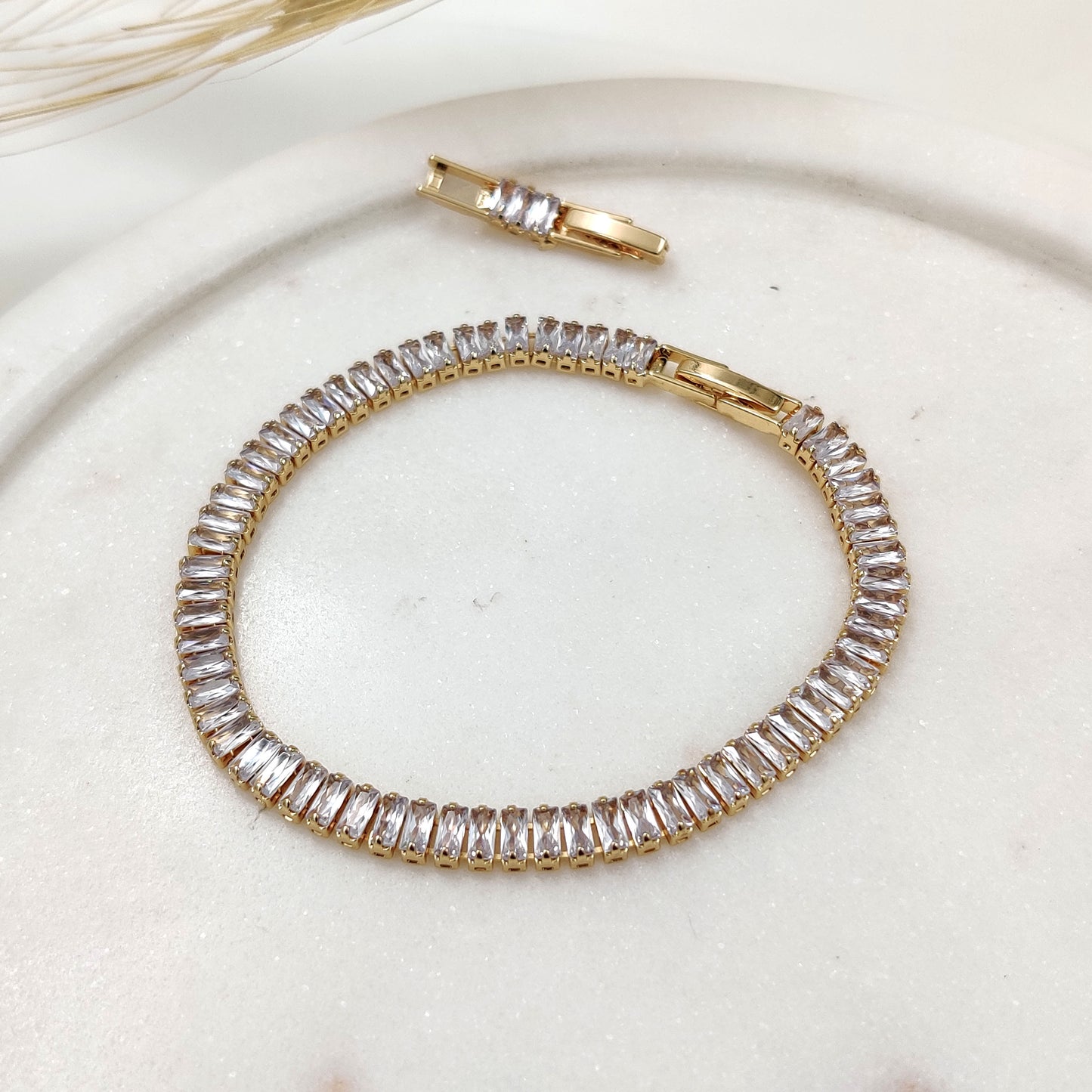 Baguette Tennis Bracelet (Gold)