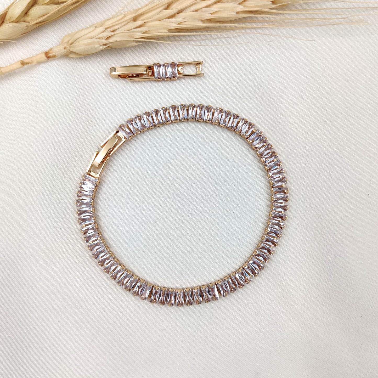 Baguette Tennis Bracelet (Gold)