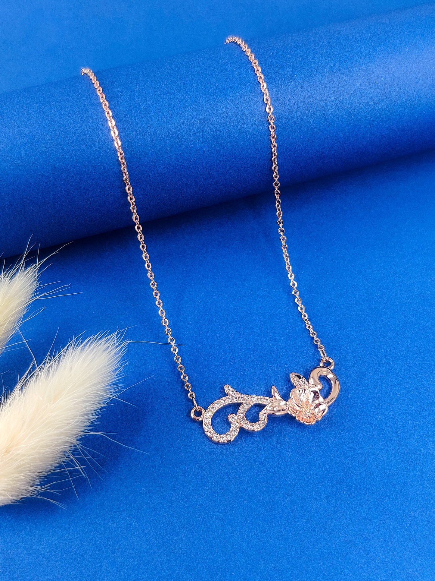 Bixi Flower Necklace