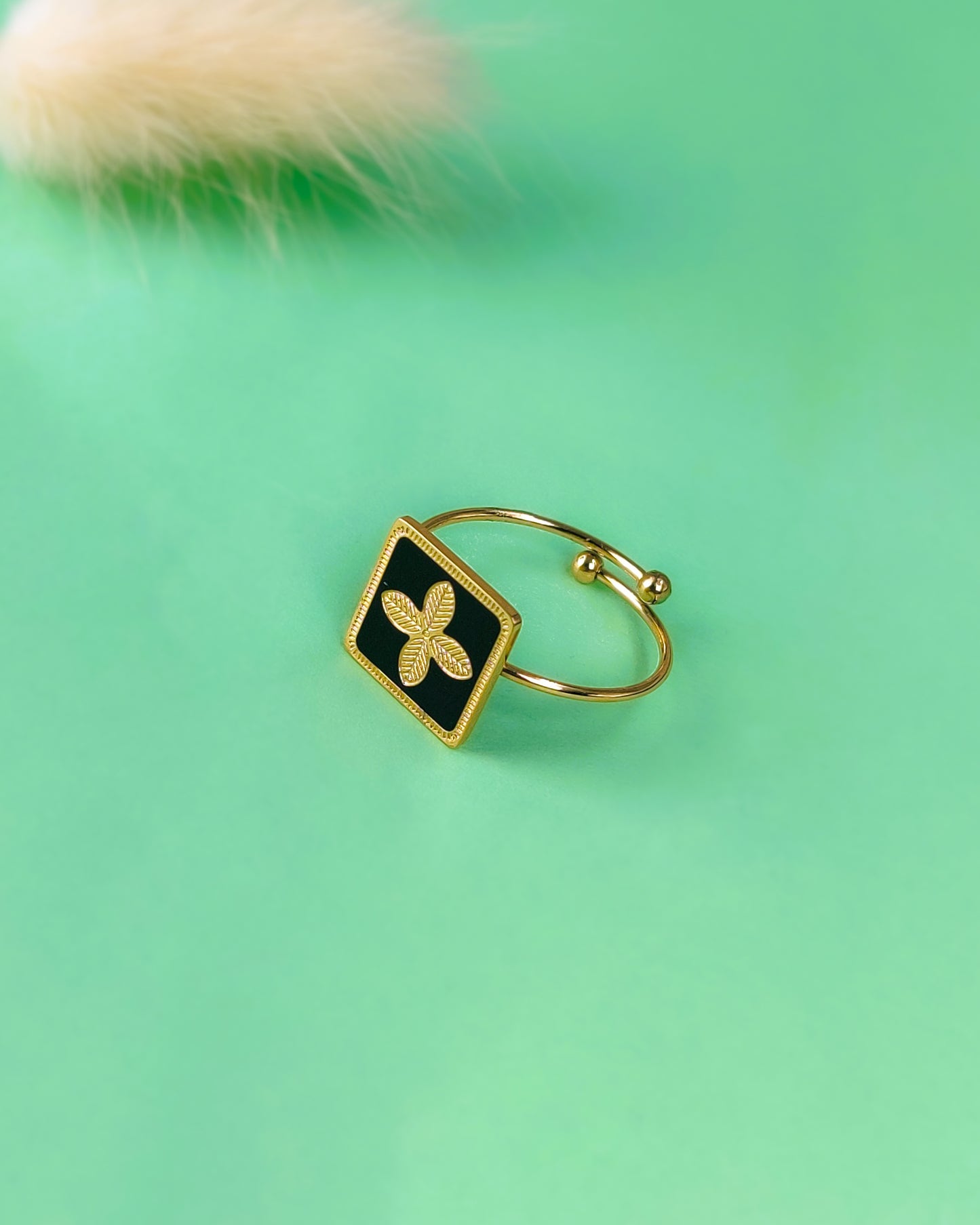 Black Brianna Ring