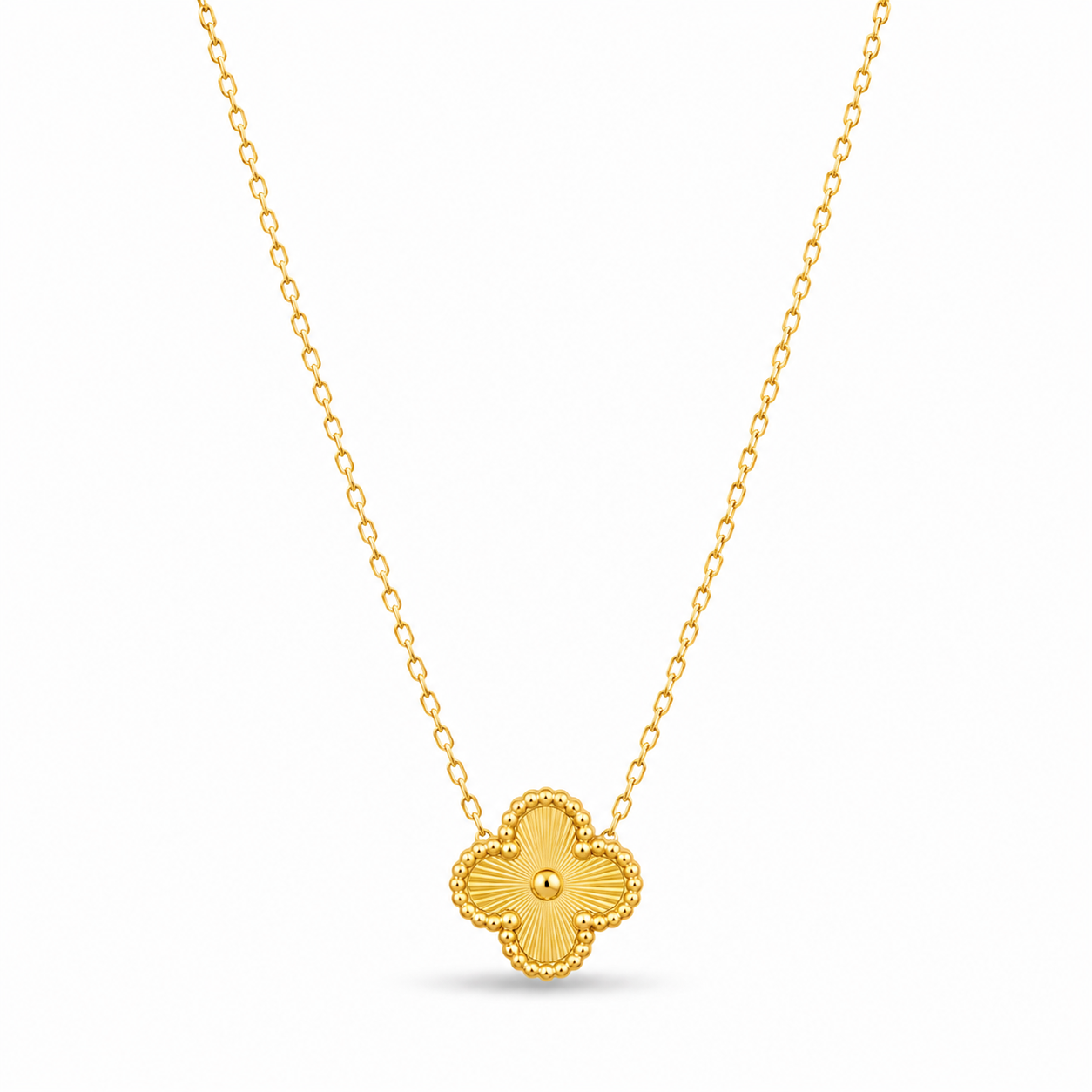 Elegant Clover necklace