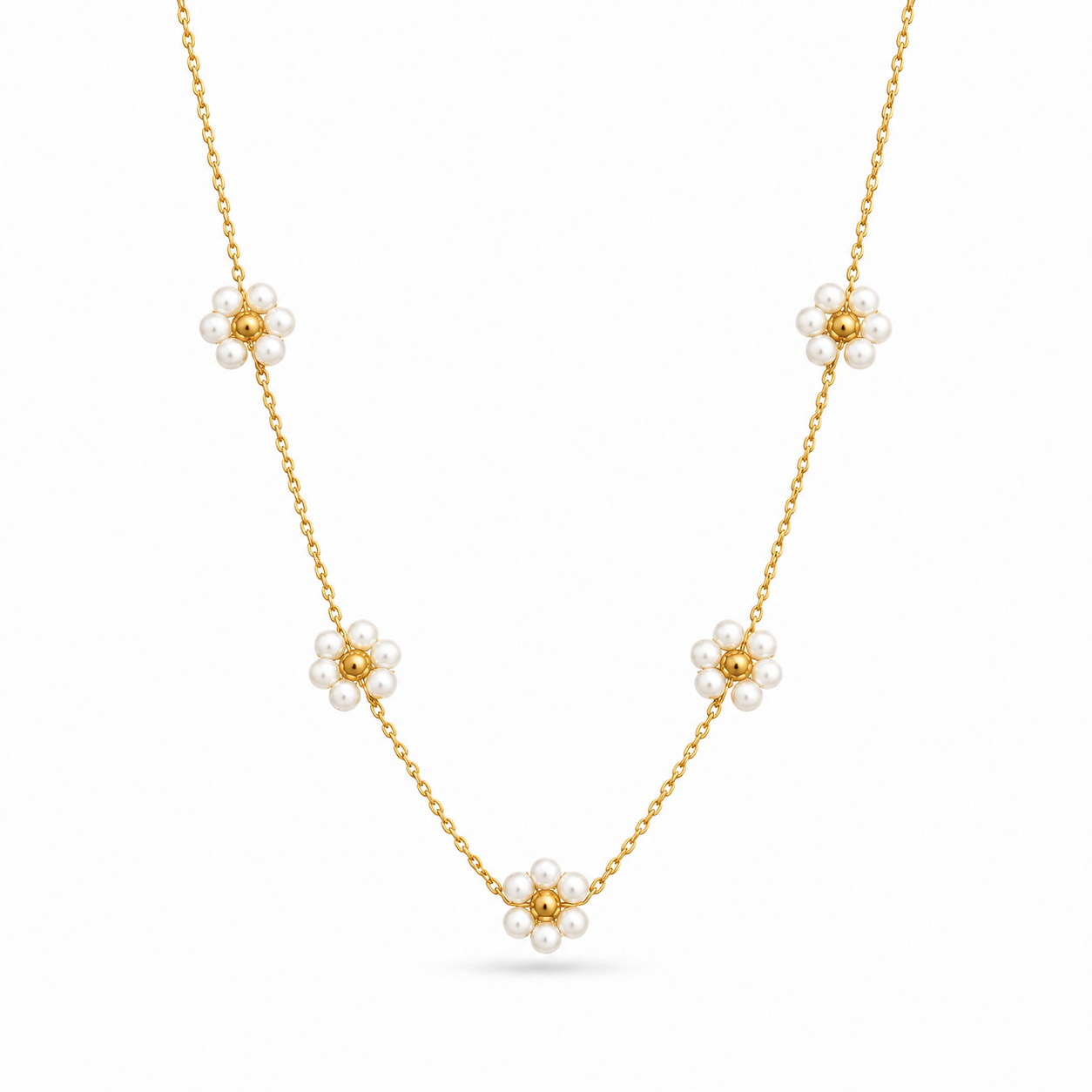 White Daisy Necklace