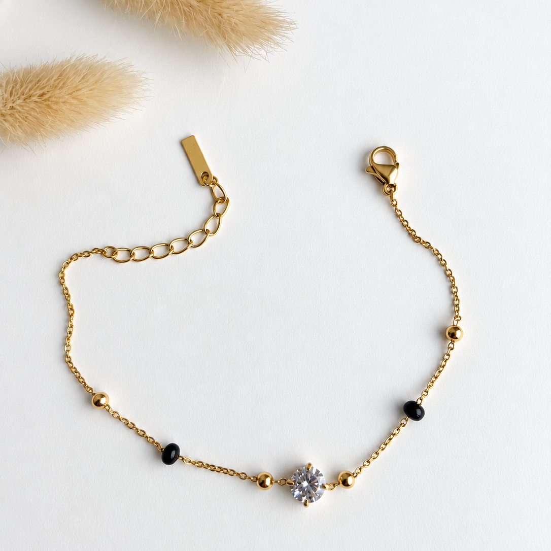 Aira Noir Bracelet