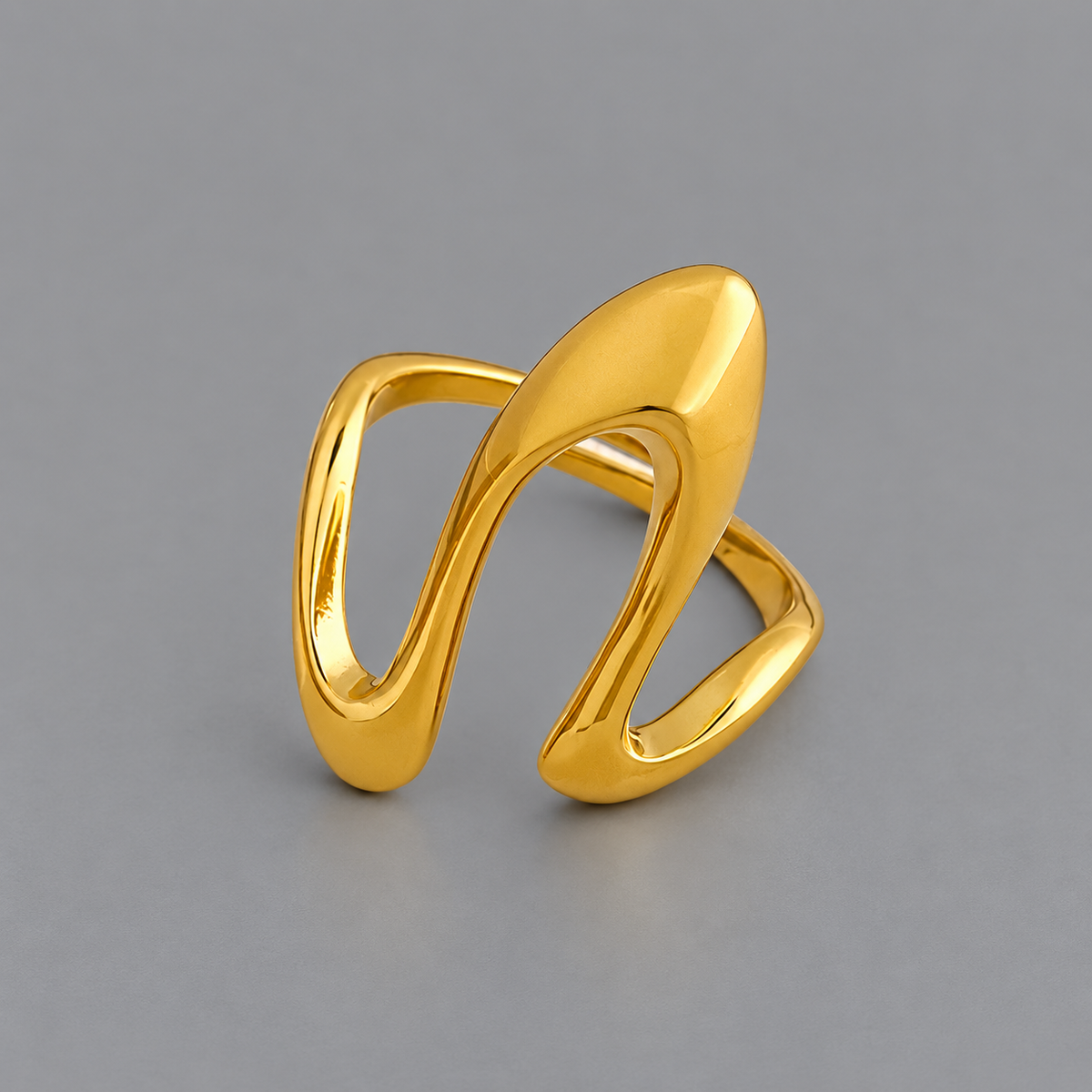 Serpentine Glow Ring