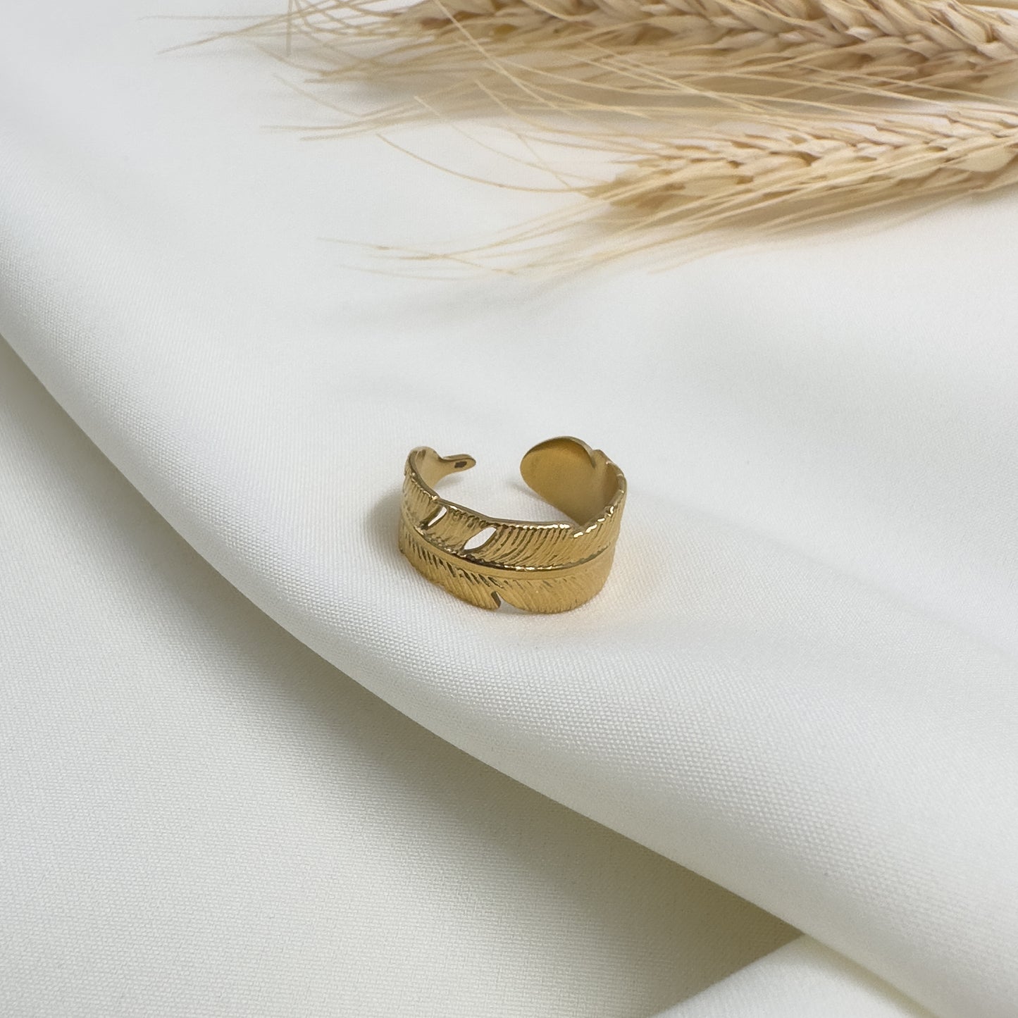 Golden Leaf Ring