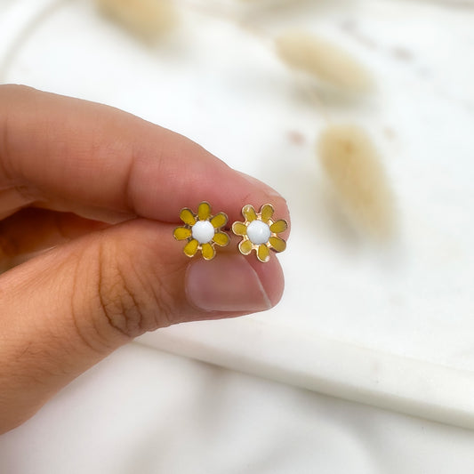 Daisy Second Piercing Studs (Yellow)