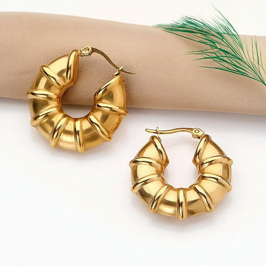 Tracee Hoops