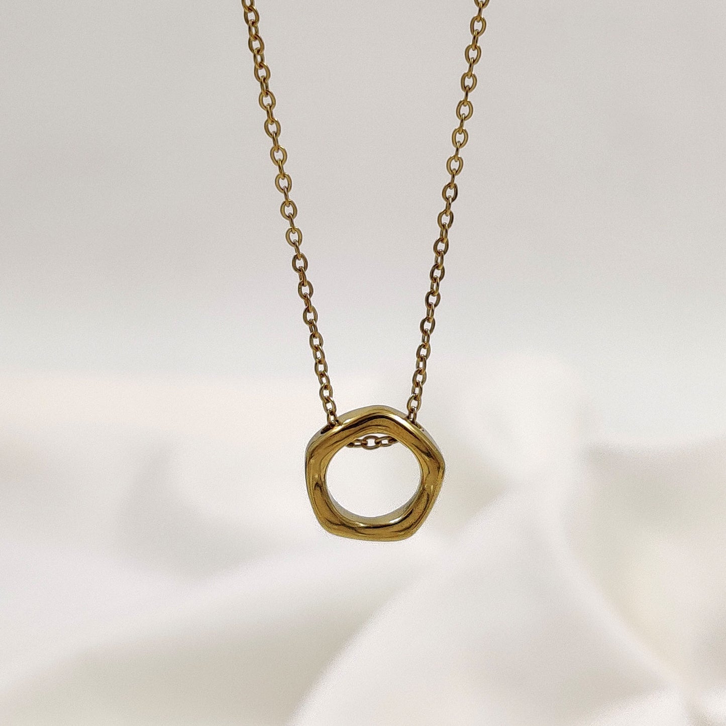 Gold Flow Necklace