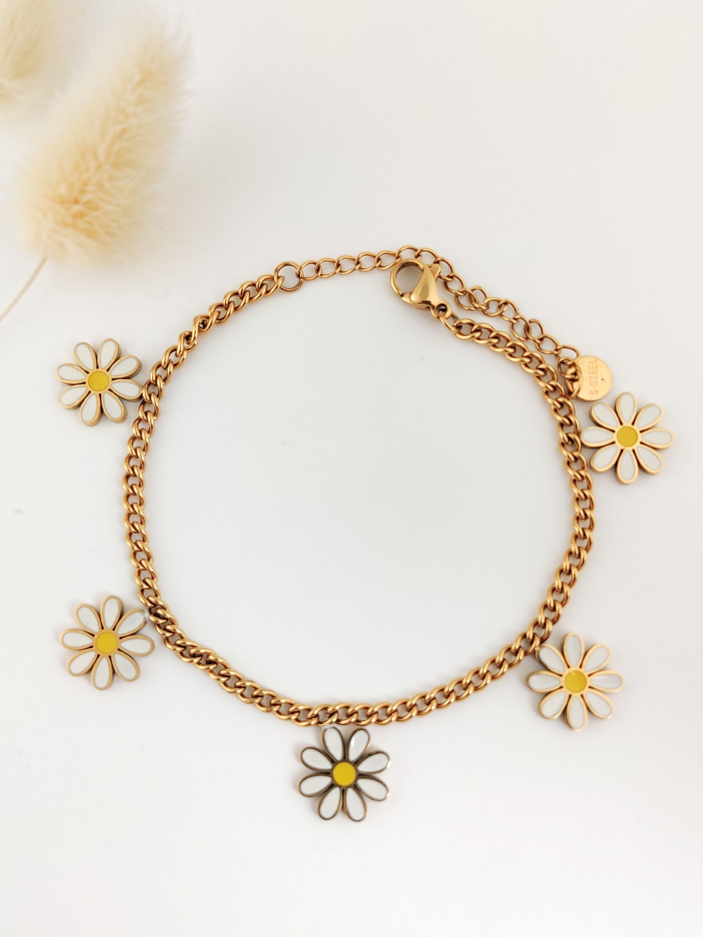 Flora whirl Charm Bracelet