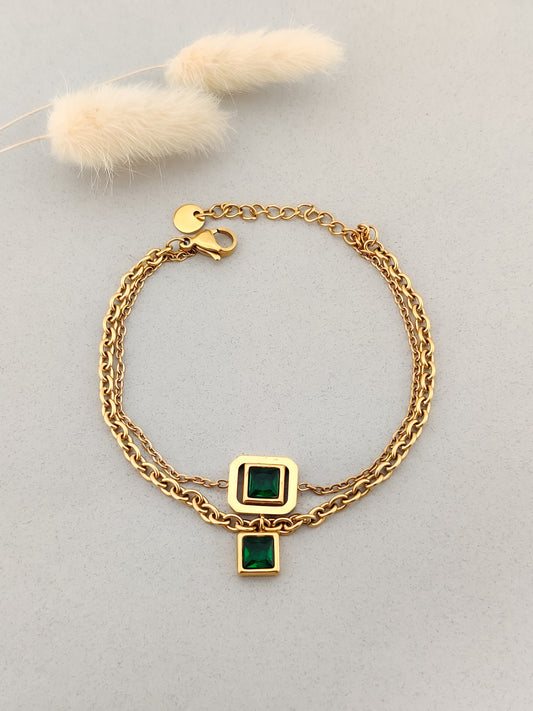 Emerald Orna Twist