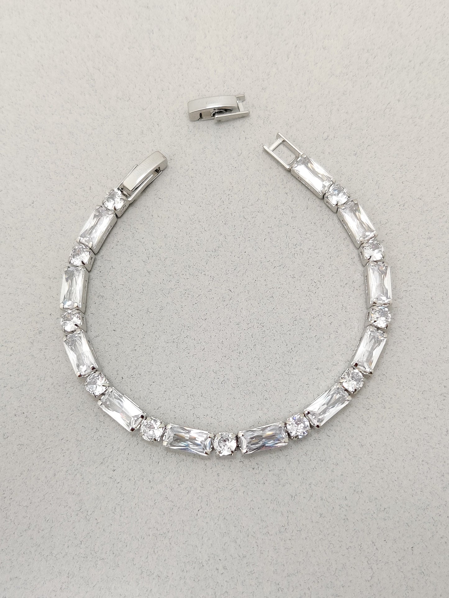 Crystal Samba Tennis Bracelet (Silver)