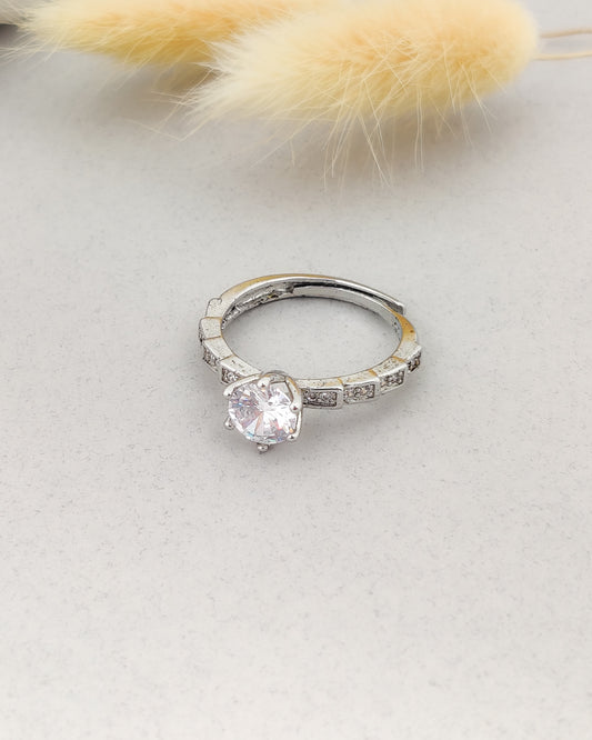 Solitaire Serpent Ring